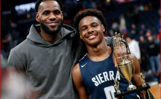 LeBronas: Bronny svajoja apie NBA, o aš mąstau, kaip vieną dieną žaisime kartu