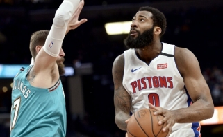 NBA mainai skaudžiai smogė "Pistons" žvaigždei, "Clippers" sustiprino du patyrę žaidėjai