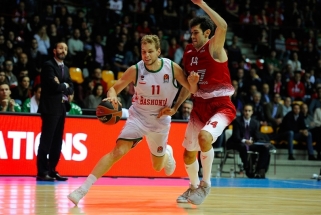 "Baskonia" atleido J.Blažičių ir R.Luzą