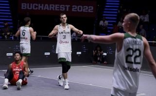 Vaikinai 3x3 pasaulio čempionate startavo dviem pergalėmis, merginos iškovojo vieną