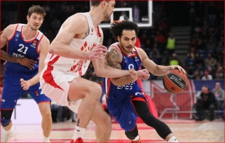 "Anadolu Efes" išsigelbėjo iš keblios padėties: trims žaidėjams leista nevykti į rinktinę