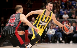 "Fenerbahče" prie traumuoto N.De Colo prisijungė ir jo tautietis - buvęs žalgirietis