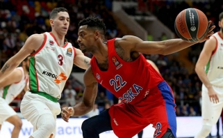 "Anadolu Efes" nusitaikė į vieną CSKA lyderių